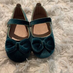 Velvet Teal Kids Shoes with Bow
